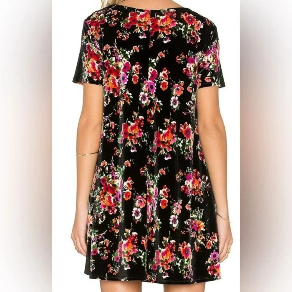 Show Me Your MuMu Velvet Mini Dress in Bohemian Black Bouquet Size Medium - Picture 7 of 10